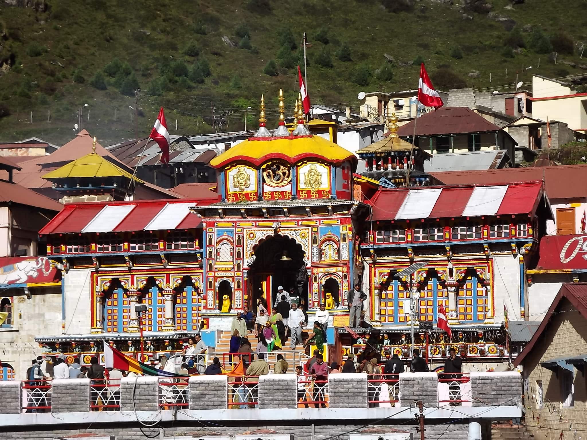 Premium Badrinath Darshan by Air